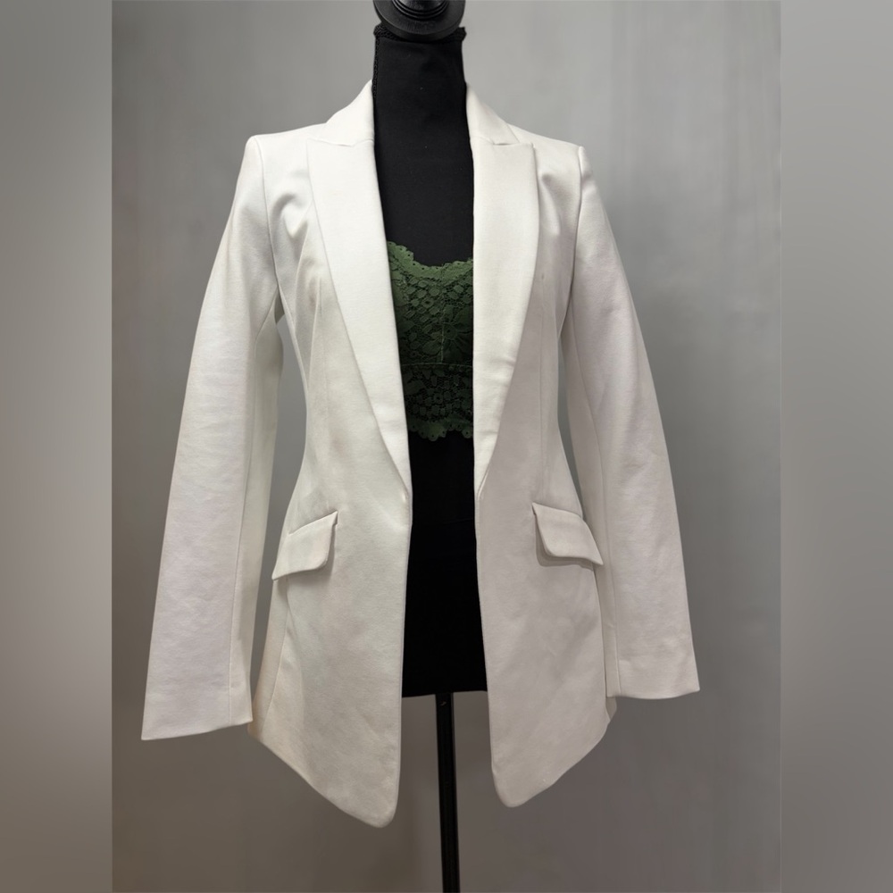 NWT✨Express White Blazer Columnist Open Front Boyfriend Size XS - Picture 3 of 9